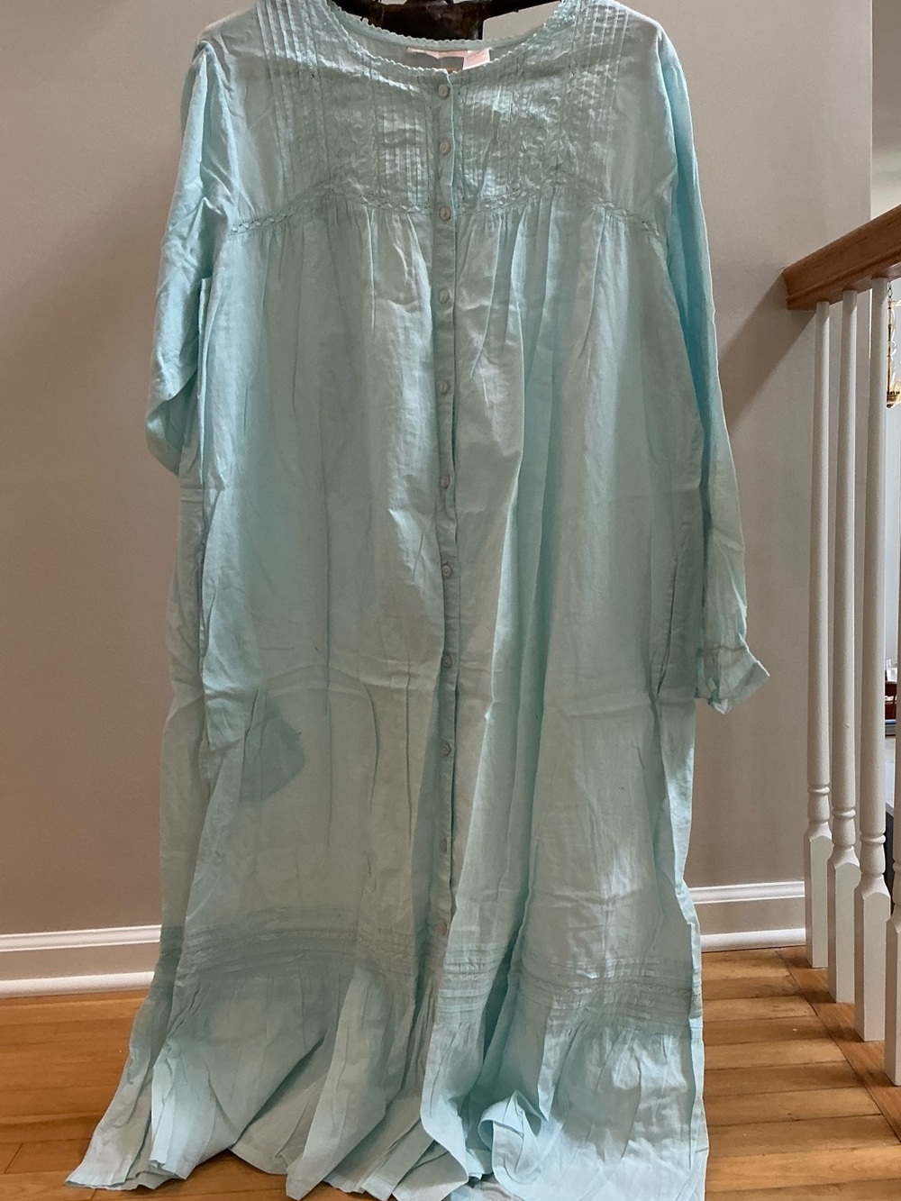 La Cera 100% Cotton Embroidered Robe